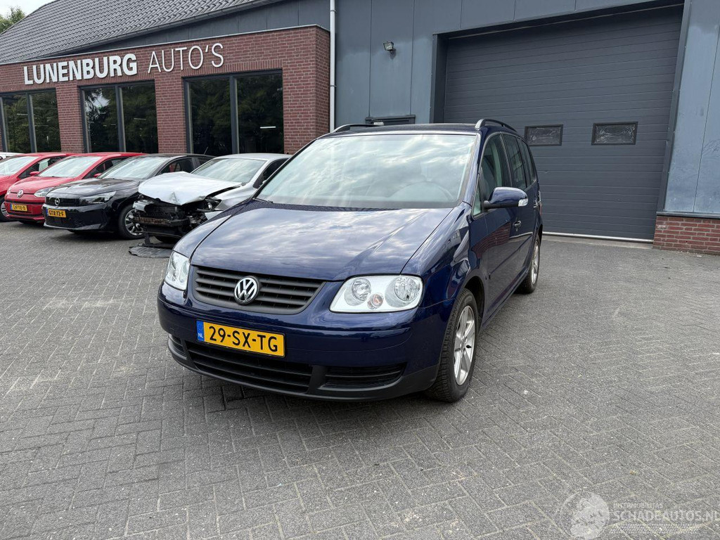 Volkswagen Touran 1.6-16V FSI Business (MPV 5-dr.) 53960280-0.jpg | Lunenburg Auto’s